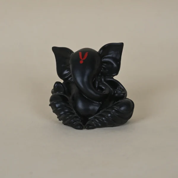 Ganesh Idol (Black)