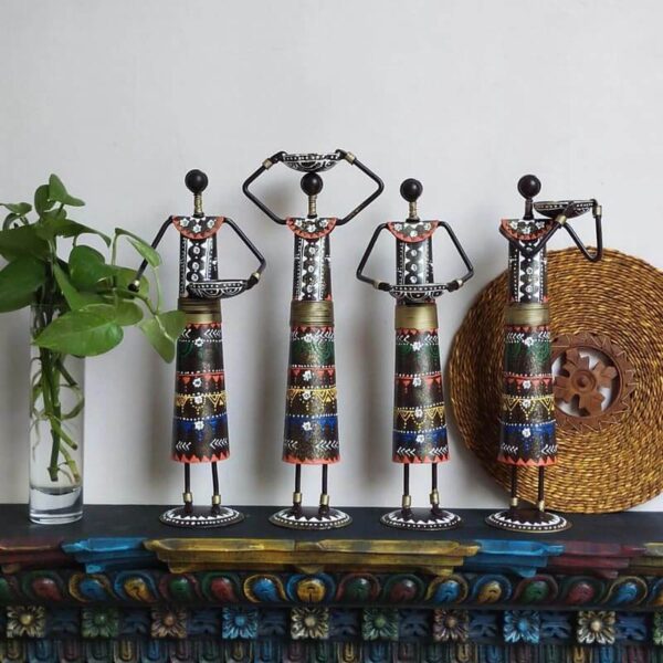 Metal Set of 4 Rajasthani Tribal Majdoor Ladies Hand-Painted Tea Light Holder Cum Showpiece Black