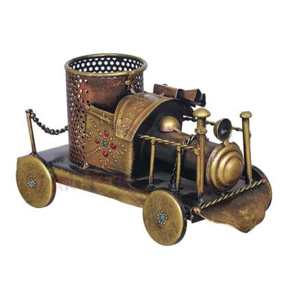 Decorative iron train engine showpiece for office desk
