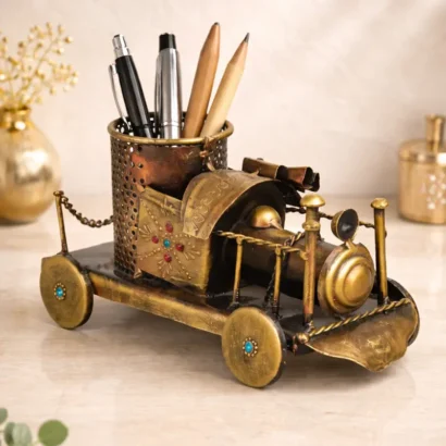 Metal train engine pen holder for office