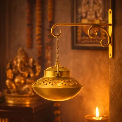 Decorative golden metal wall hanging lantern holder for balcony and garden